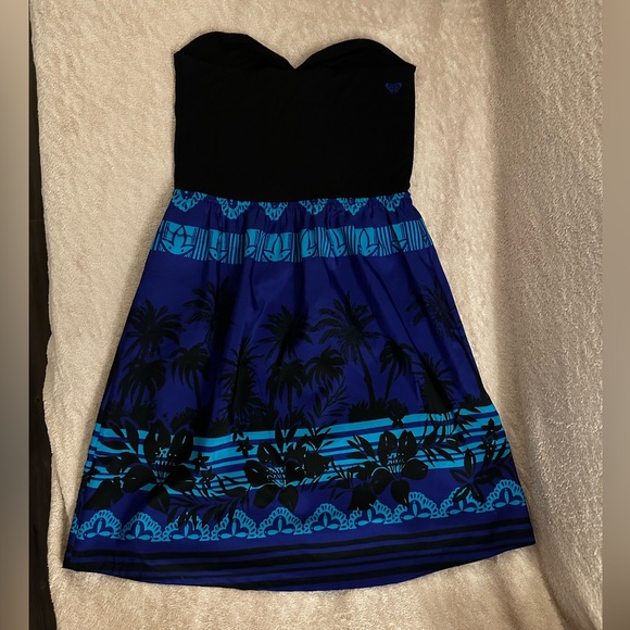 Small Roxy Top 🌴 - Picture 2 of 4